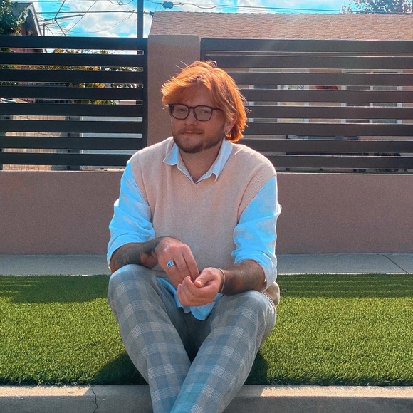 Meet your Posher, Tyler - Picture 1 of 2